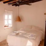 Soumaki - A Serene Countryside Hideaway