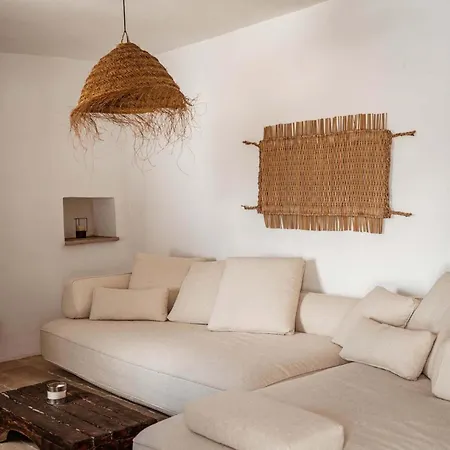 Soumaki - A Serene Countryside Hideaway *